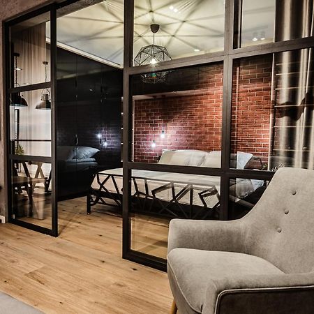 Loft Apartament Aleje Wolnosci Nowy Sącz エクステリア 写真