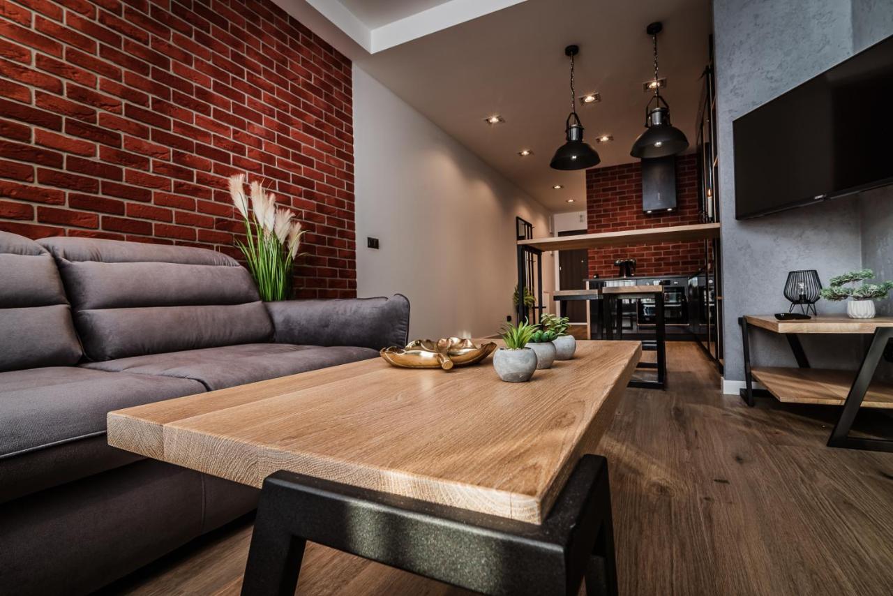 Loft Apartament Aleje Wolnosci Nowy Sącz エクステリア 写真